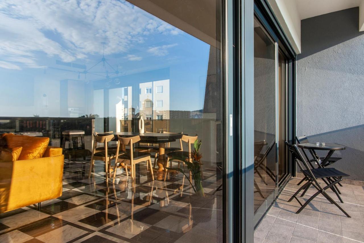 Soho Suites Bar Exterior foto